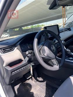 تويوتا راف 4